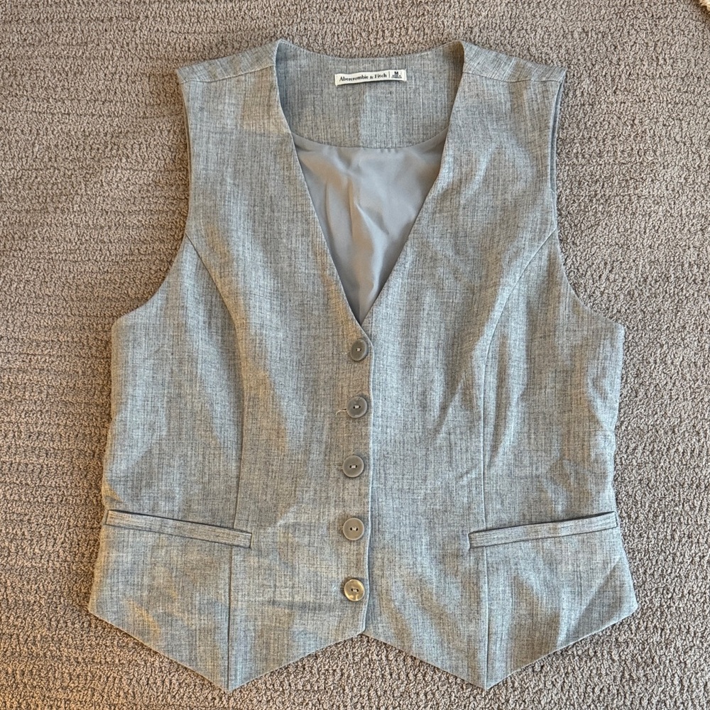 NWT Abercrombie & Fitch Heather Gray Vest